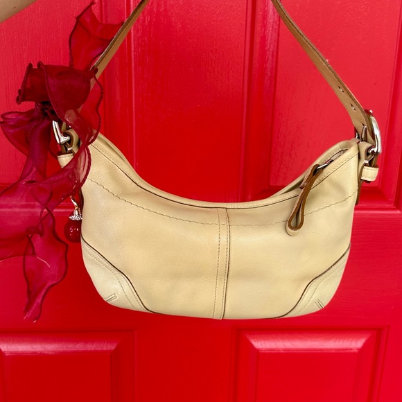 🧸🍒𝓒𝓻𝓮𝓪𝓶 𝓒𝓸𝓪𝓬𝓱 𝓛𝓮𝓪𝓽𝓱𝓮𝓻 𝓗𝓸𝓫𝓸🍒🧸 - Picture 8 of 10